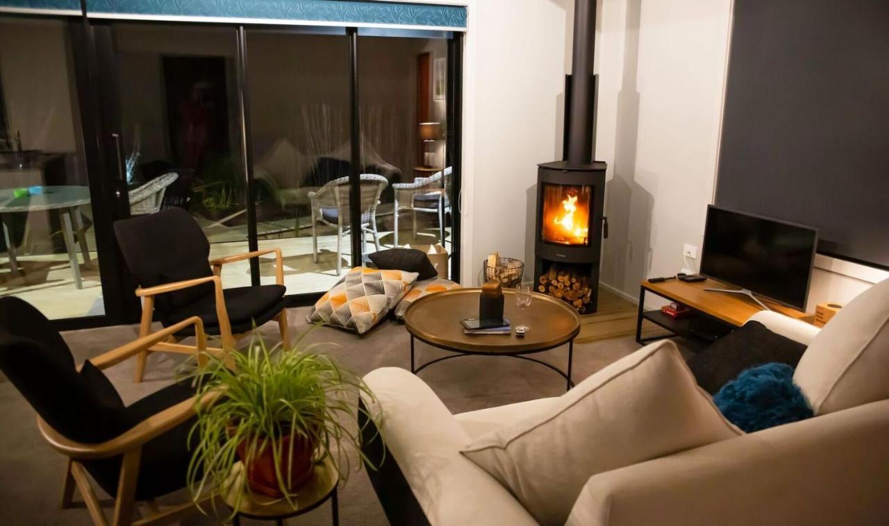 Night Sky Cottage Ohakune Exteriör bild